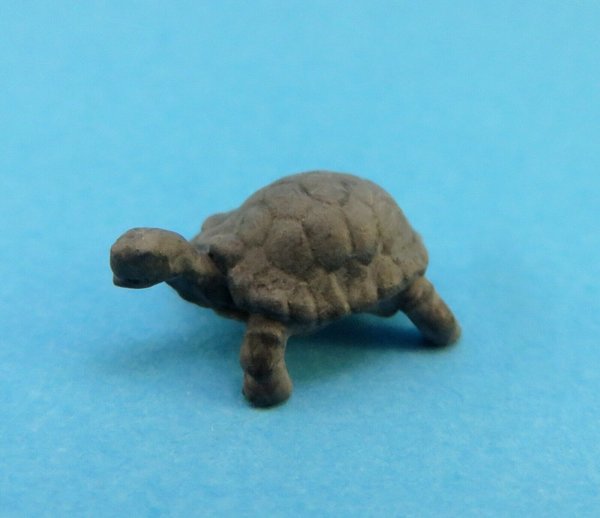 Schildkröte ca. L 2 cm (1:32)
