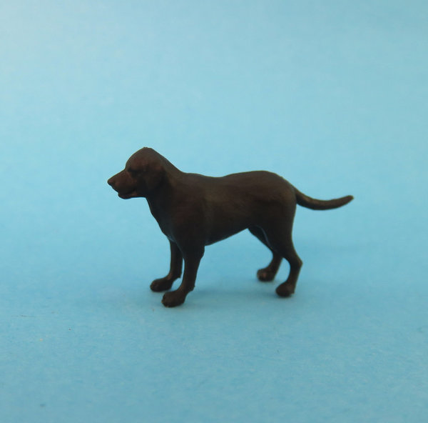 Labrador schwarz 1,5 cm  (1:45)